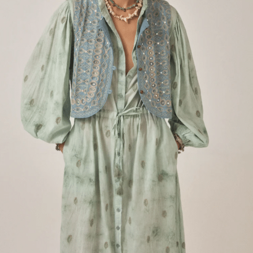 Robe Freya Maison Hotel